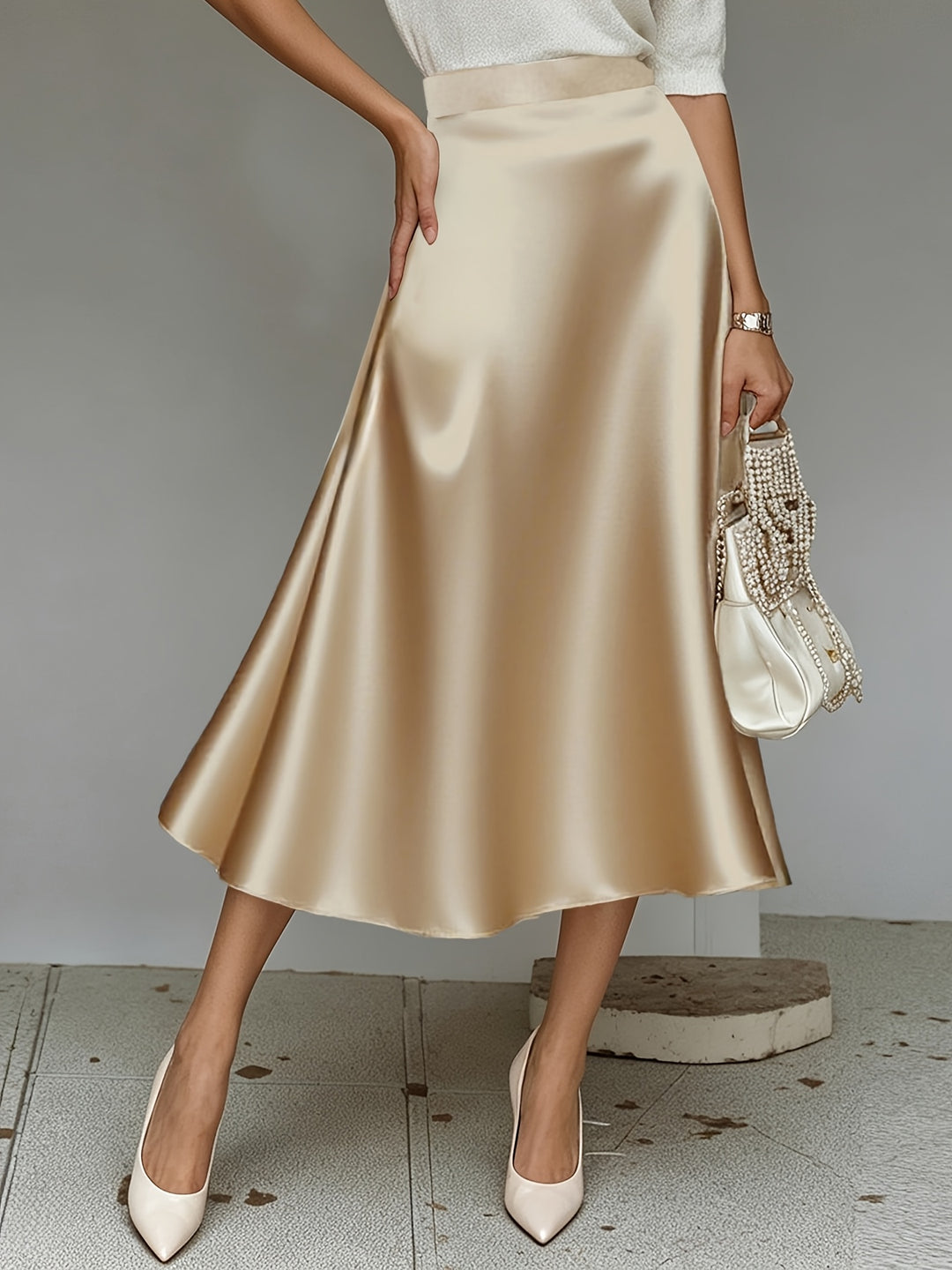 Helene | Dame Satinfinish Mididnederdel Med A-Line Snit