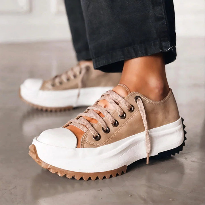 Sonja | Dame Platform Sneakers Med Snørelukning Og Tykk Sål
