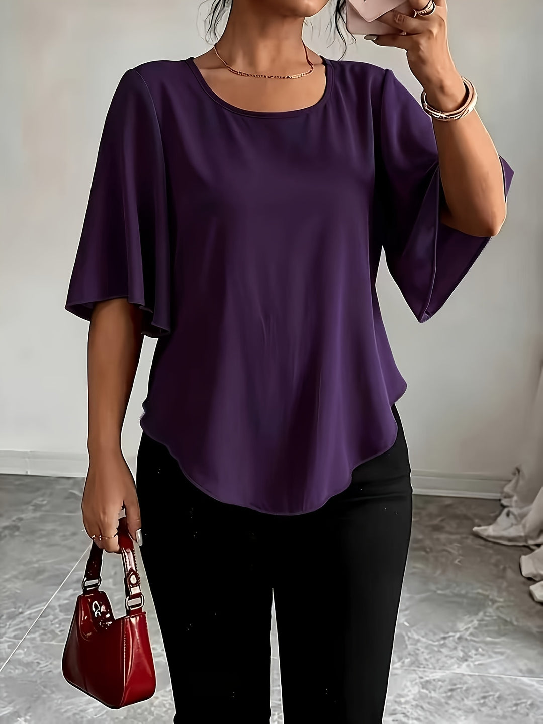 Helle | Dame Blouse Med Flæseærmer Og Rund Hals