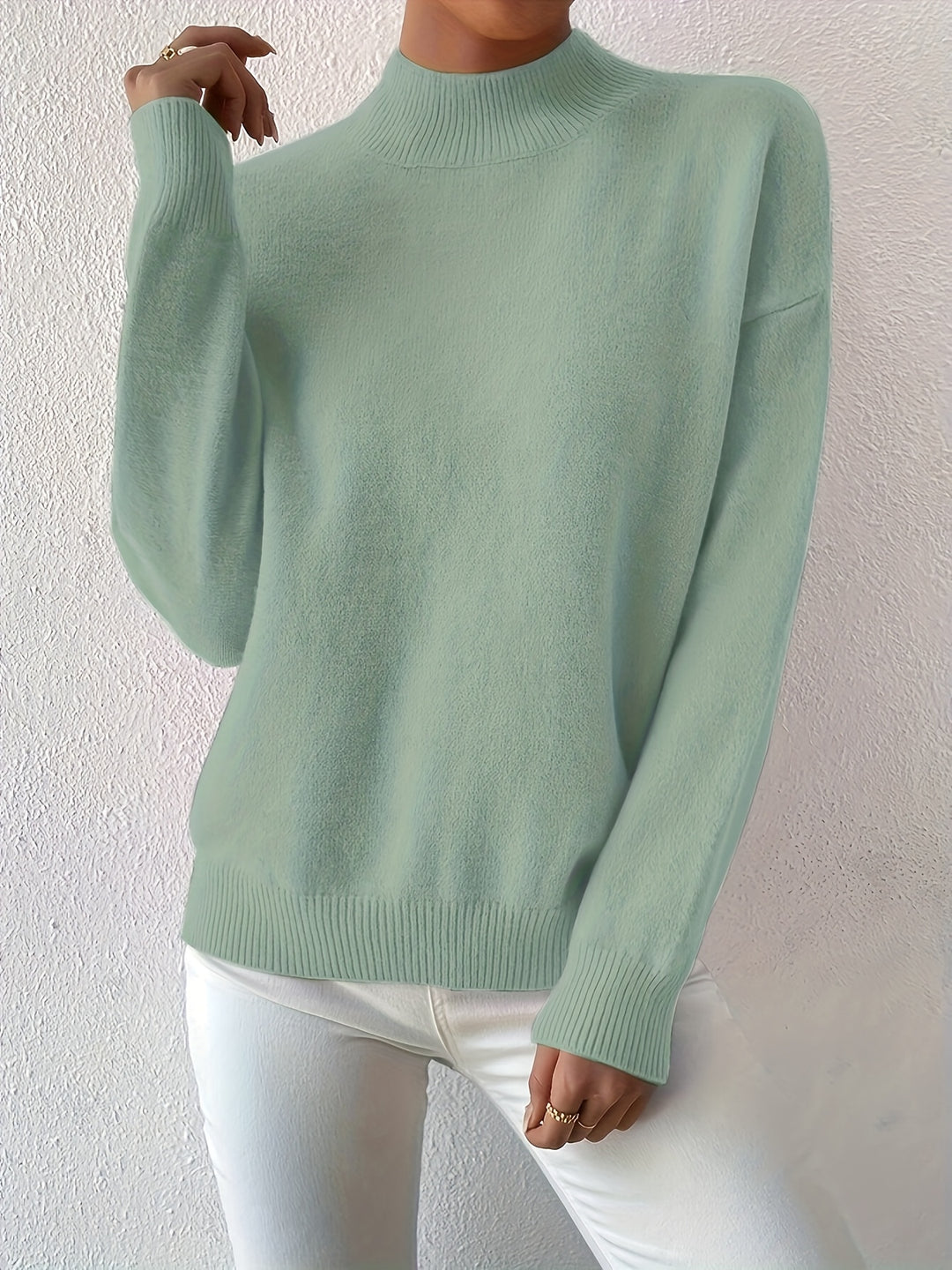 Berit | Dame Strikbluse Med Funnel Neck Og Ribkanter