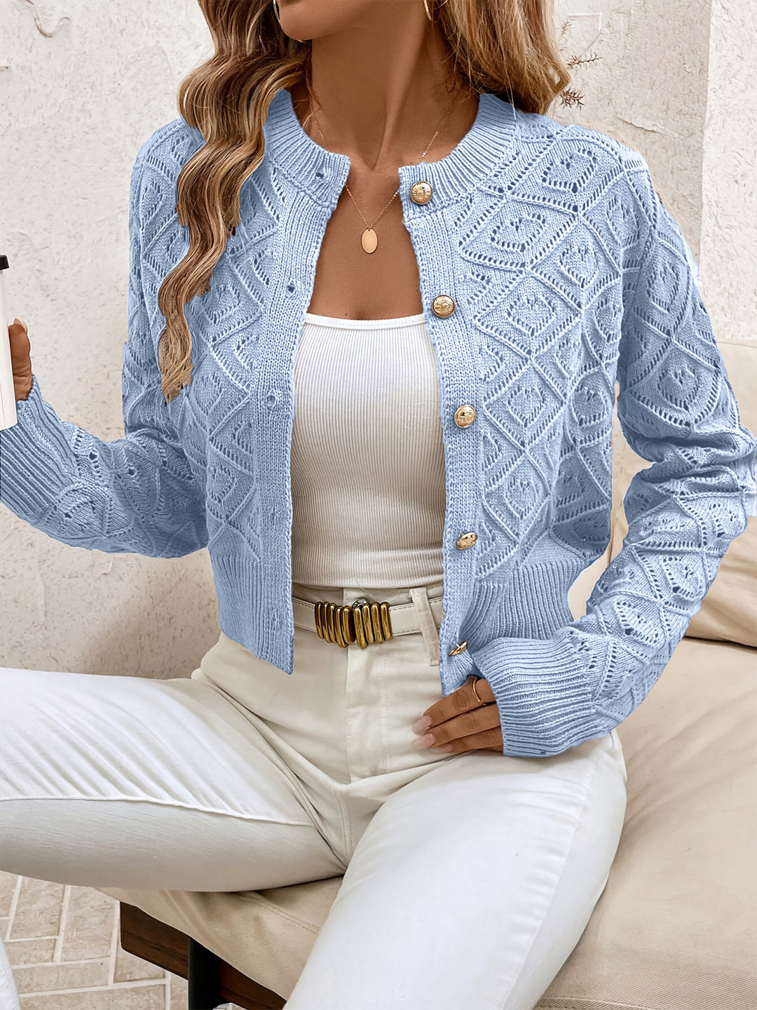 Emilie | Dame Cropped Knit Cardigan Med Rund Hals Og Knaplukning