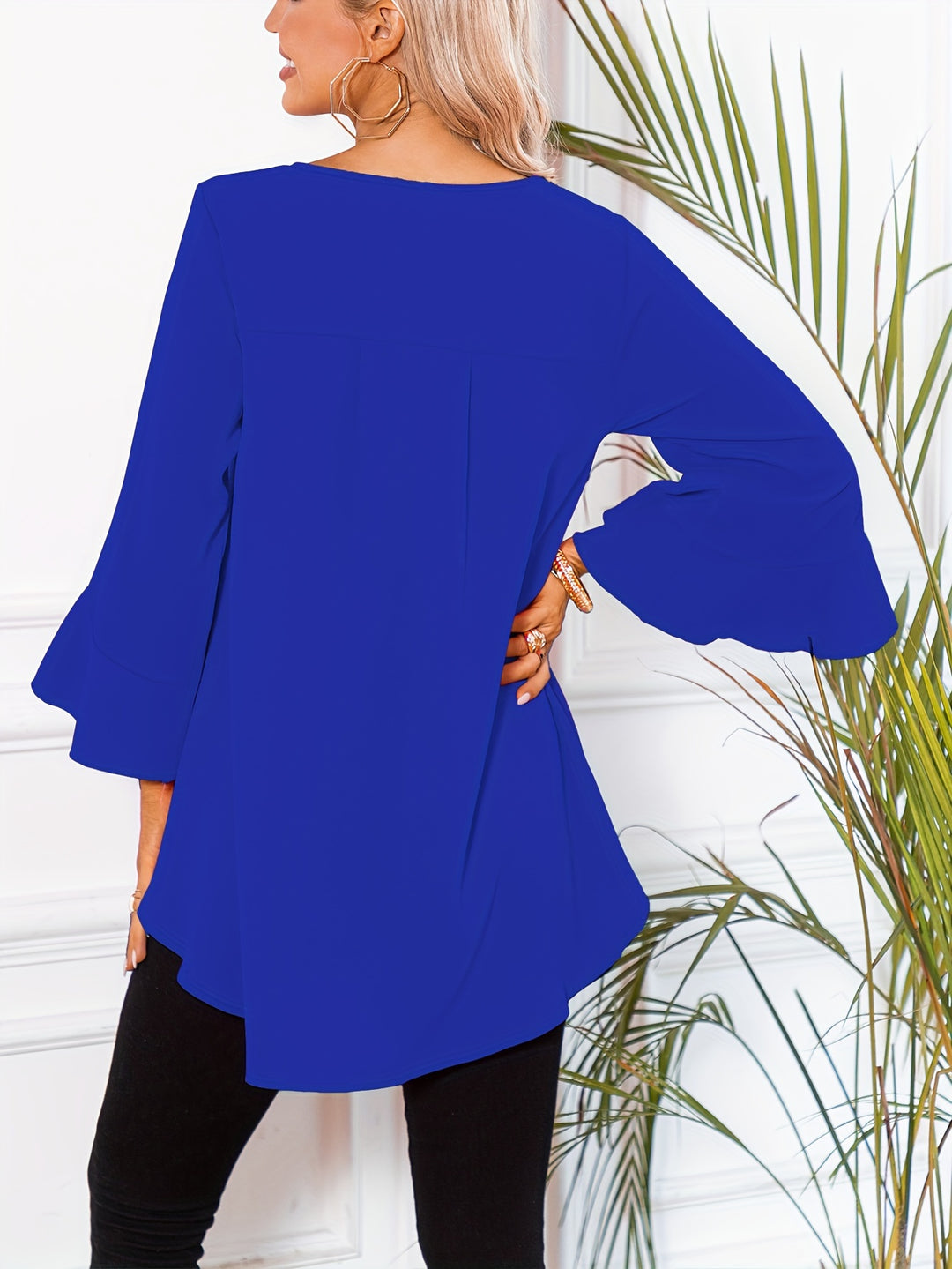 Vibeke | Dame Løs Bluse Med Peplum Kant Og Flæseærmer