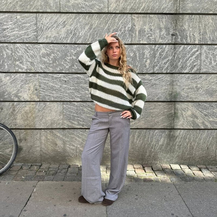 Bodil | Dame Striktrøje Med Striber Oversized Pasform Og Rund Hals