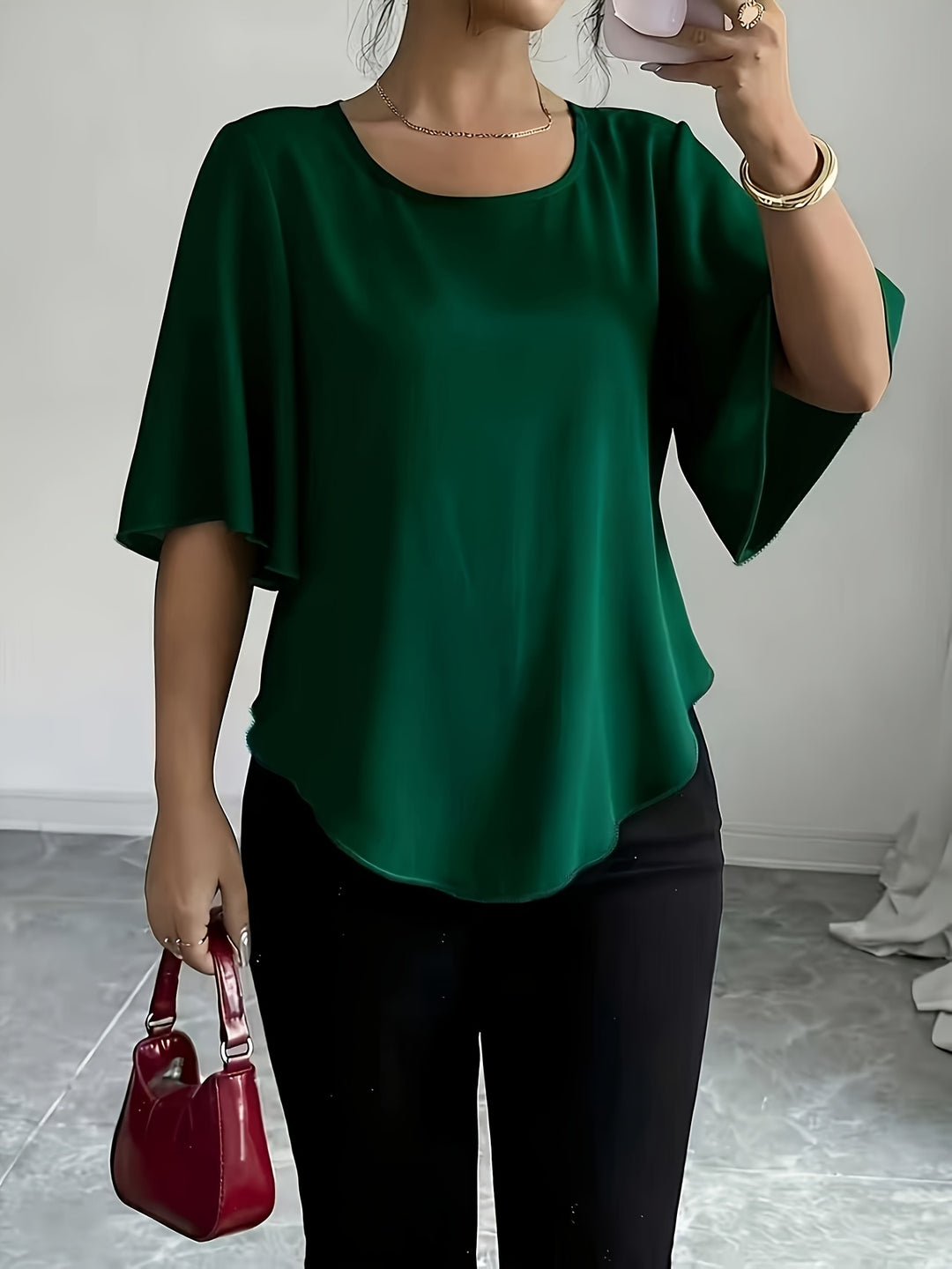 Helle | Dame Blouse Med Flæseærmer Og Rund Hals