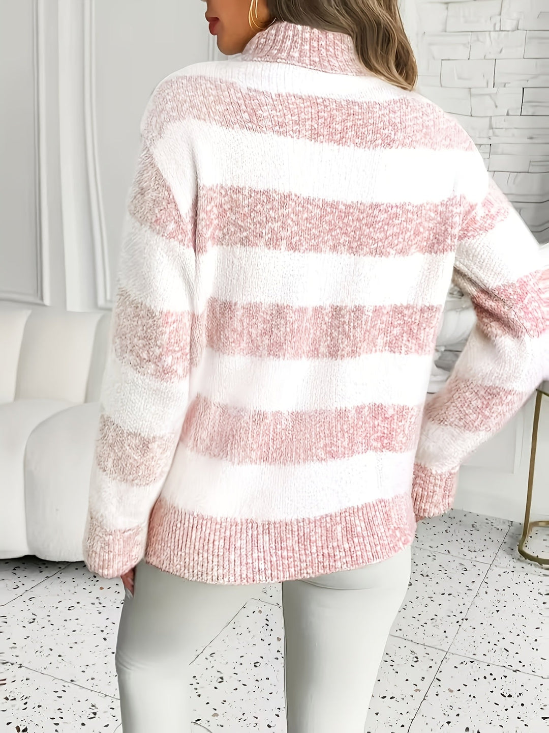 Solveig | Dame Stribet Sweater Med Turtleneck Og Ribbet Manchetter