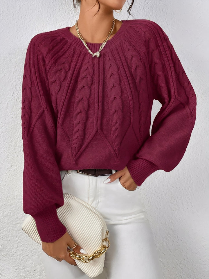 Kirsten | Dame Cable-Knit Sweater Med V-Hals Og Ballonærmer