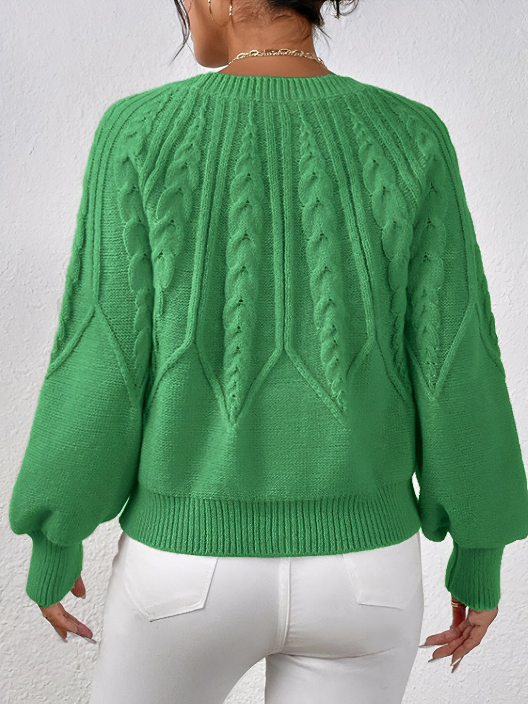 Kirsten | Dame Cable-Knit Sweater Med V-Hals Og Ballonærmer