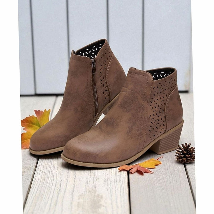 Women's Cutout Low Block-Heel Ankle Boots Side Zip - Brown