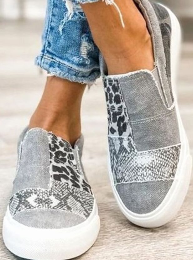 Women's Elastic Slip-On Animal Print Shoes Canvas Sneakers