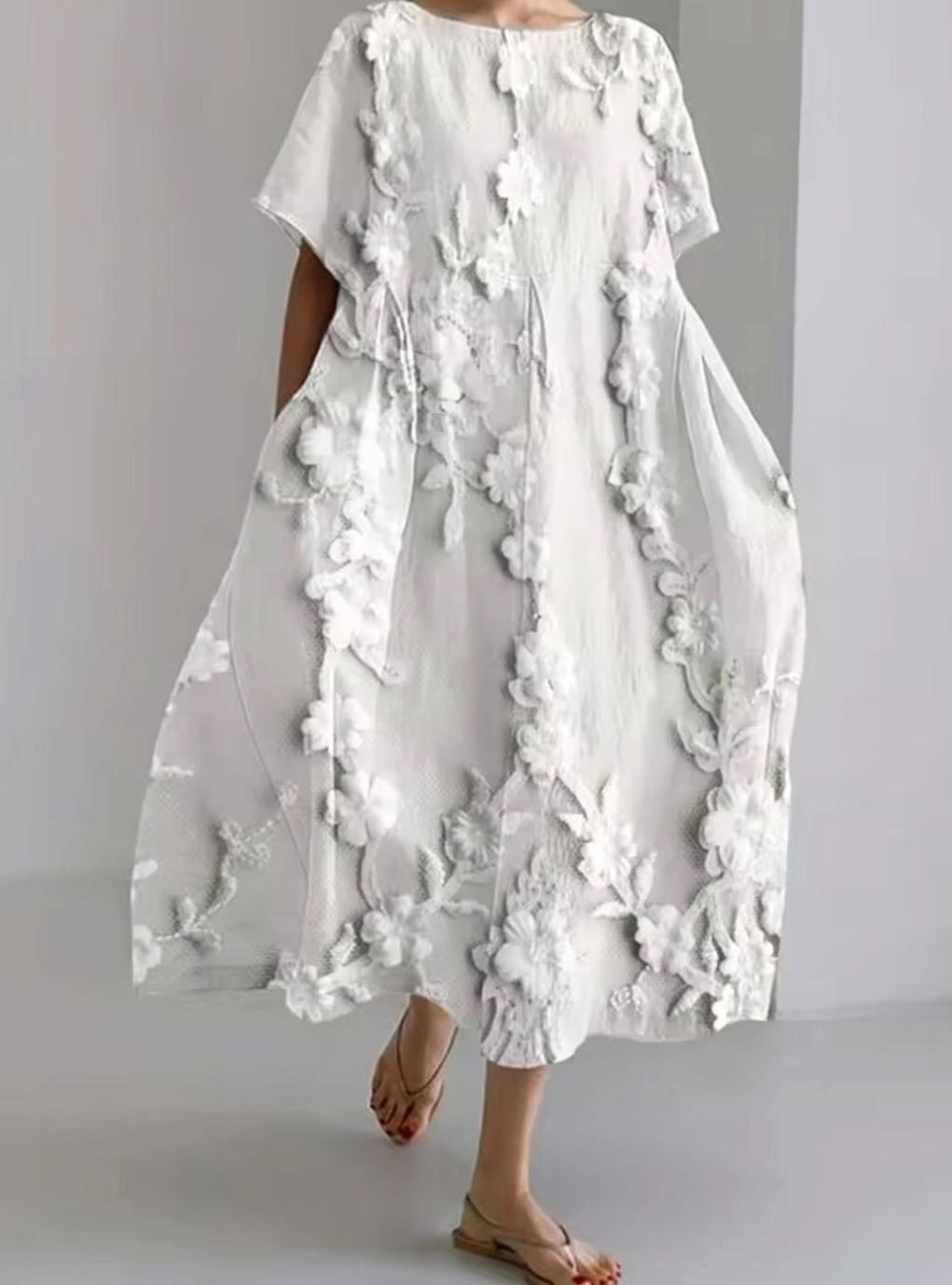 Women's Loose Floral Applique Round Neck Midi Dress - Big Floral White