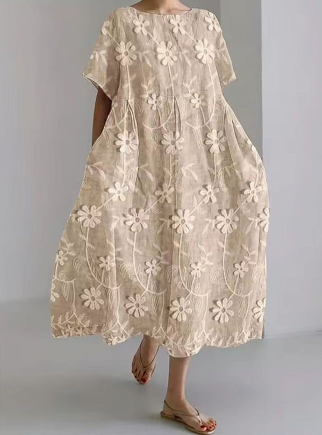 Women's Loose Floral Applique Round Neck Midi Dress - Floral Khaki