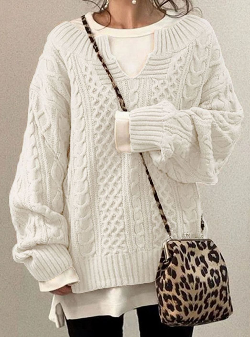 Women's Oversized Cable Knit Sweater V-Neck Long Sleeve Jumper